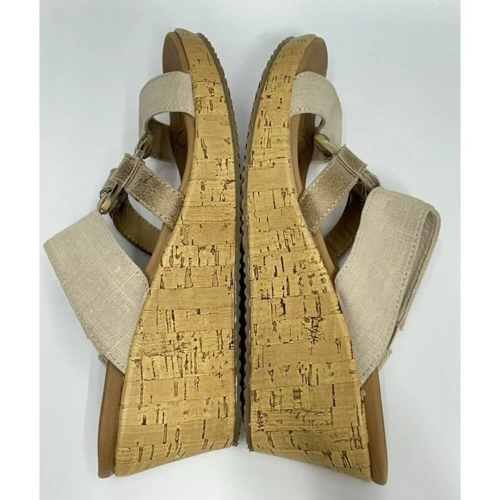 SKECHERS Cali Beverlee Sail Away Wedge Sandals Size 8 Beige Luxe Foam Slip On